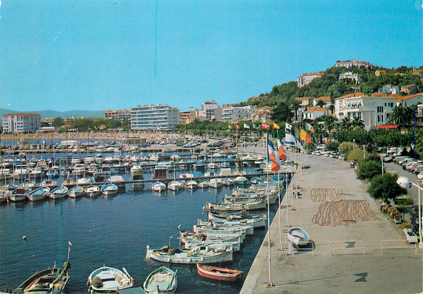 CPM Le Lavandou Vue generale sur le Port 