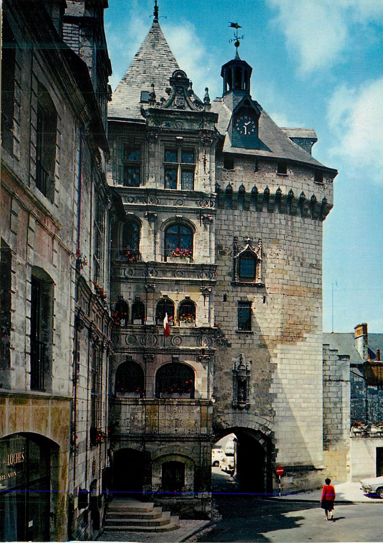 CPM Loches I et L L hotel de ville 
