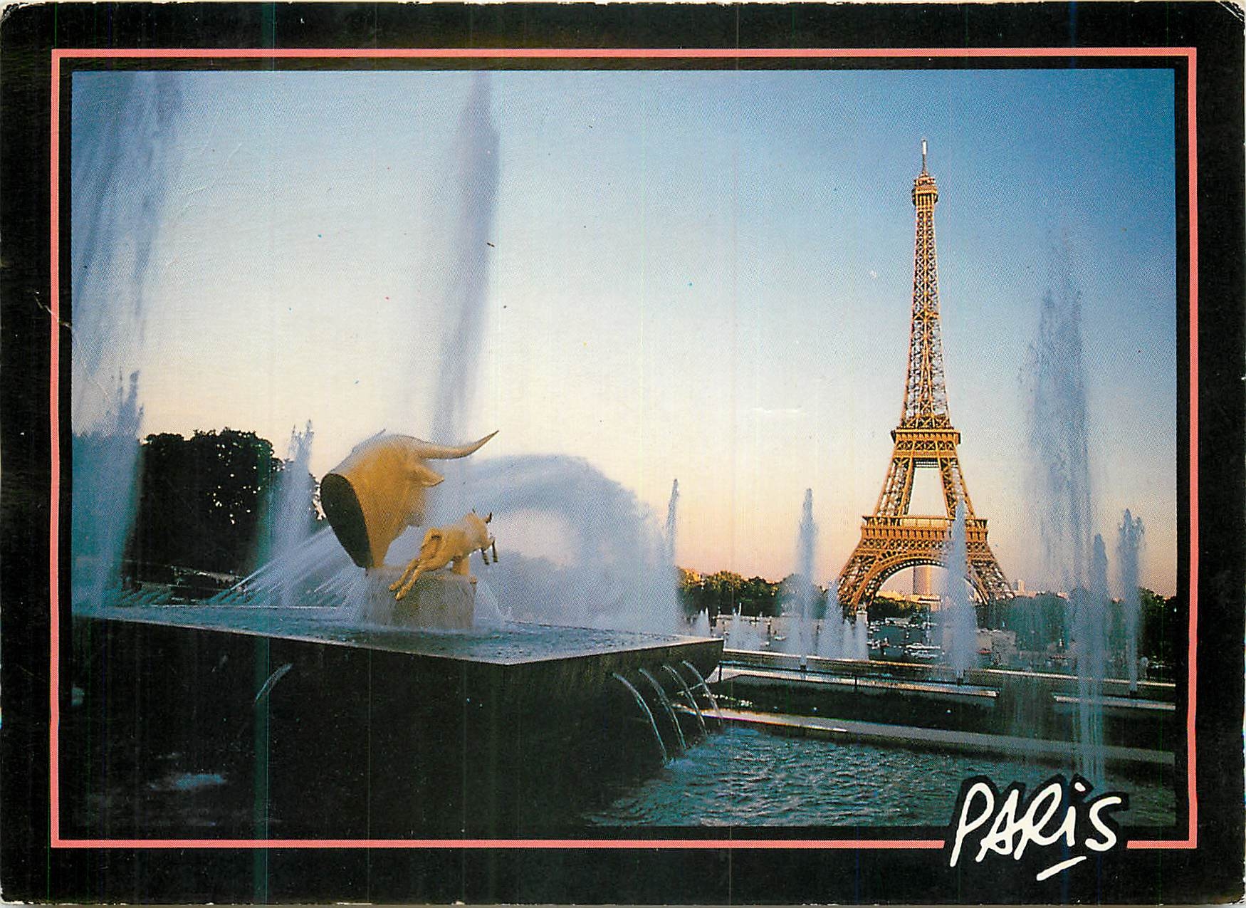 La Tour Eiffel - Le Jardin du Trocadéro et ses jets d'eau — Photo Biliphot, édition Image'In Editions