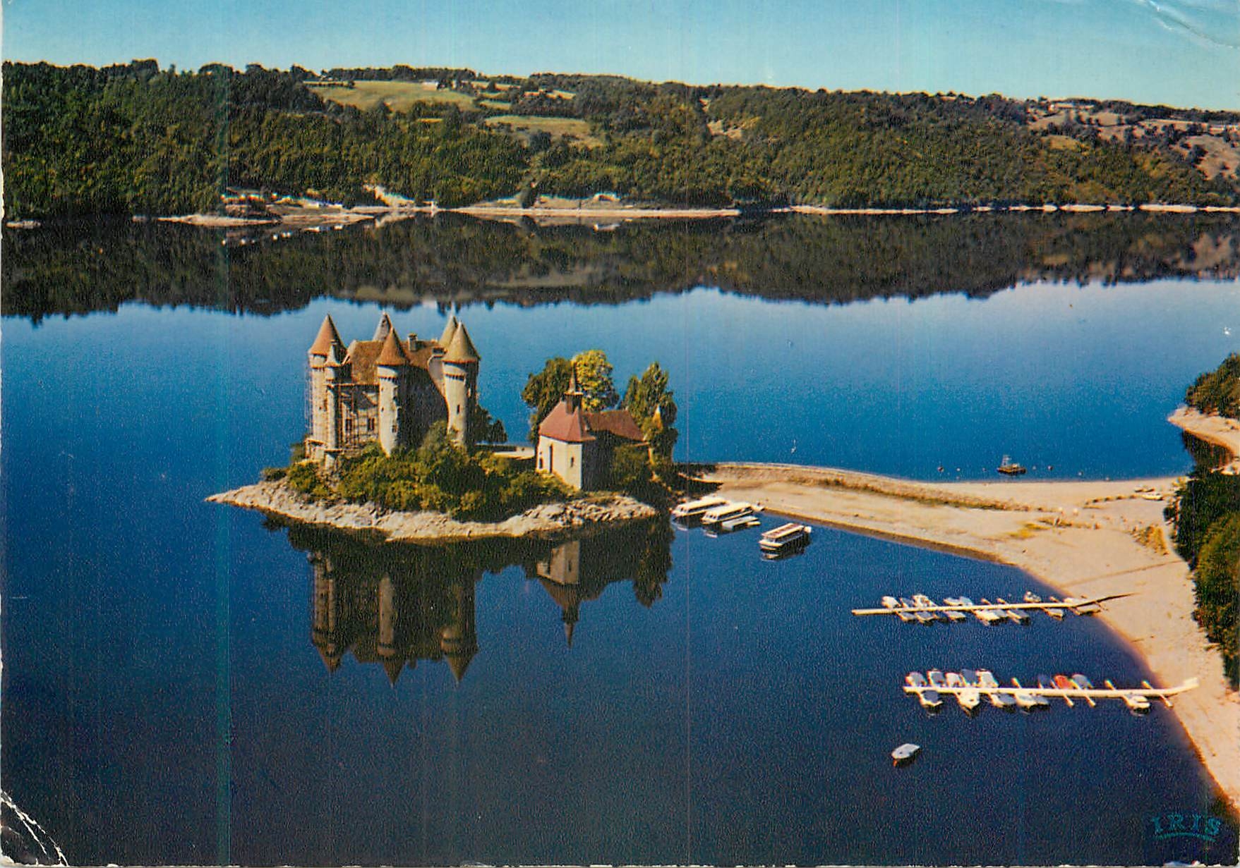 Modern Postcard High valley of the Dordogne Dam of Bort les Orgues Castle of Val