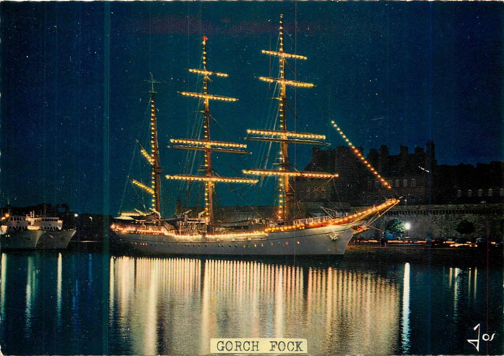 Gorch Fock — Binnenschip verlicht voor de muren — Uitgaven Iris Jos