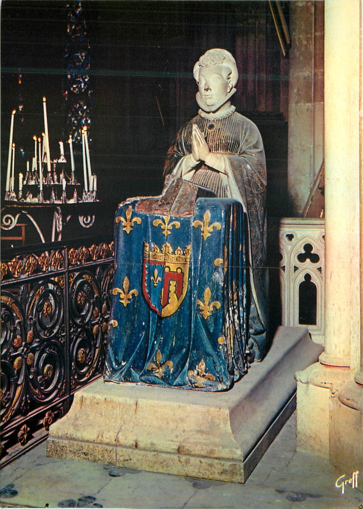 CPM Bourges Cher Statue de la Duchesse Jeanne de Boulogne placee dans la Chapelle de la Vierge 