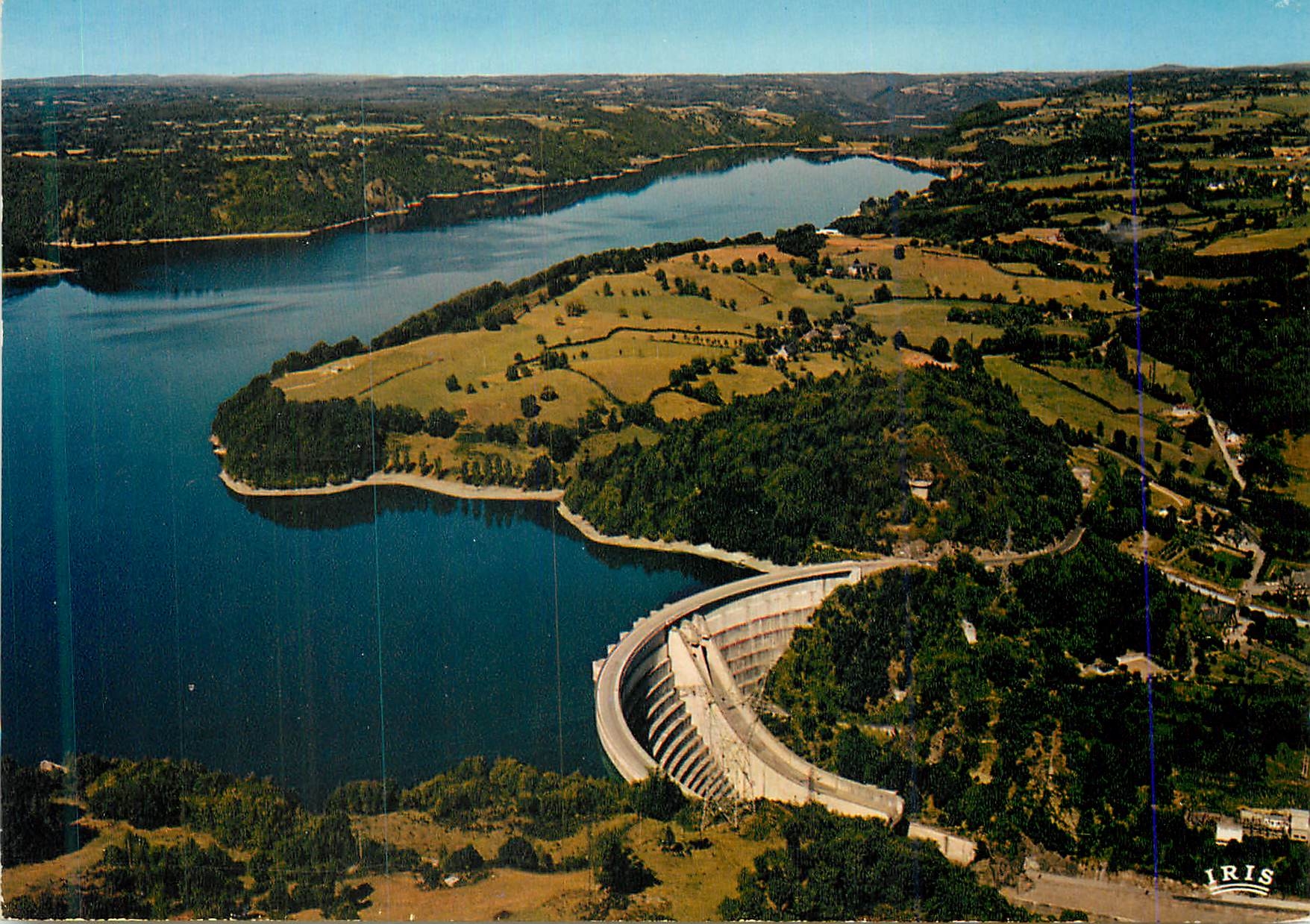 CPM Bort les Orgues Correze Panorama sur le barrage 