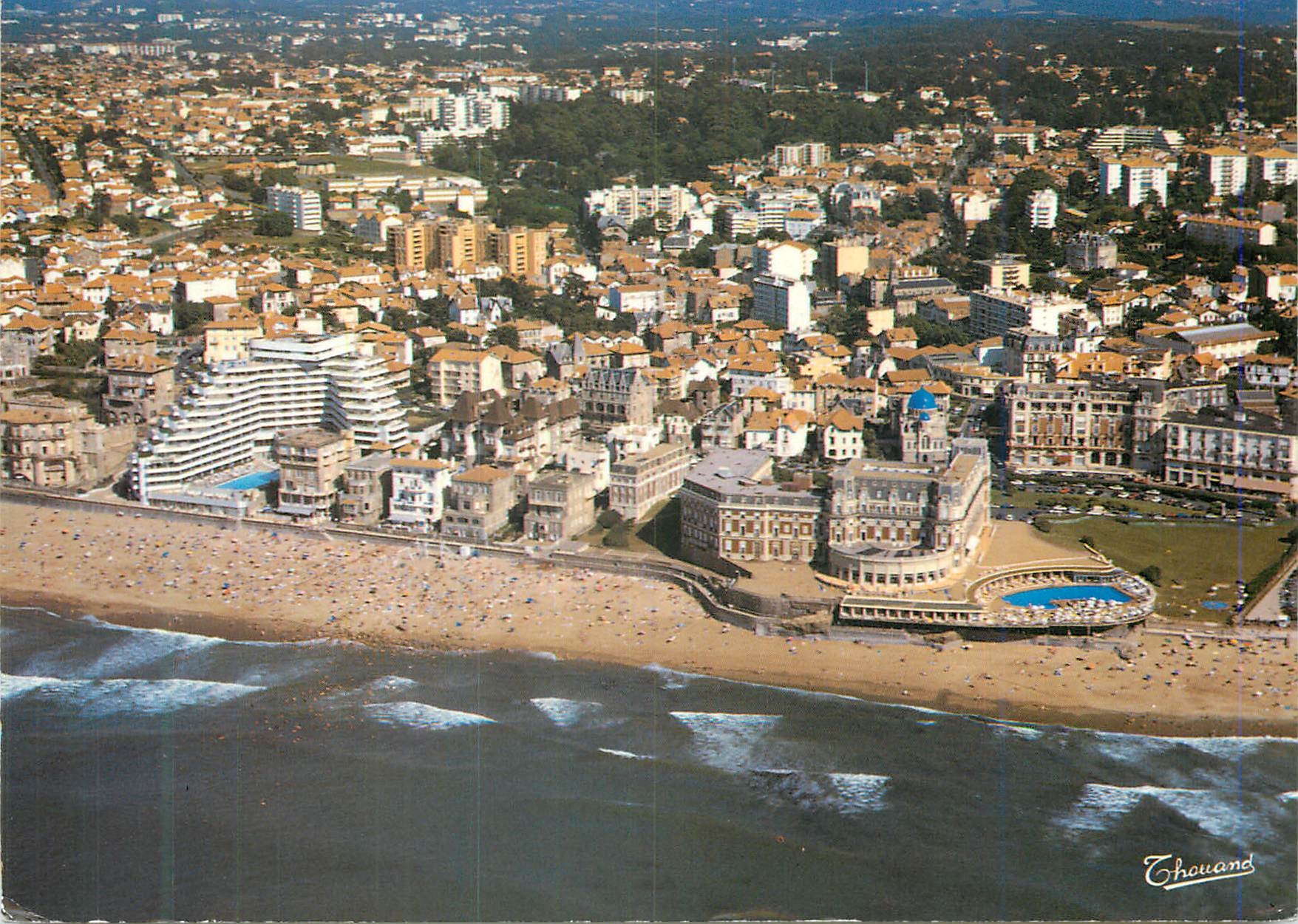 CPM Biarritz L Hotel Miramar et l Hotel du Palais 