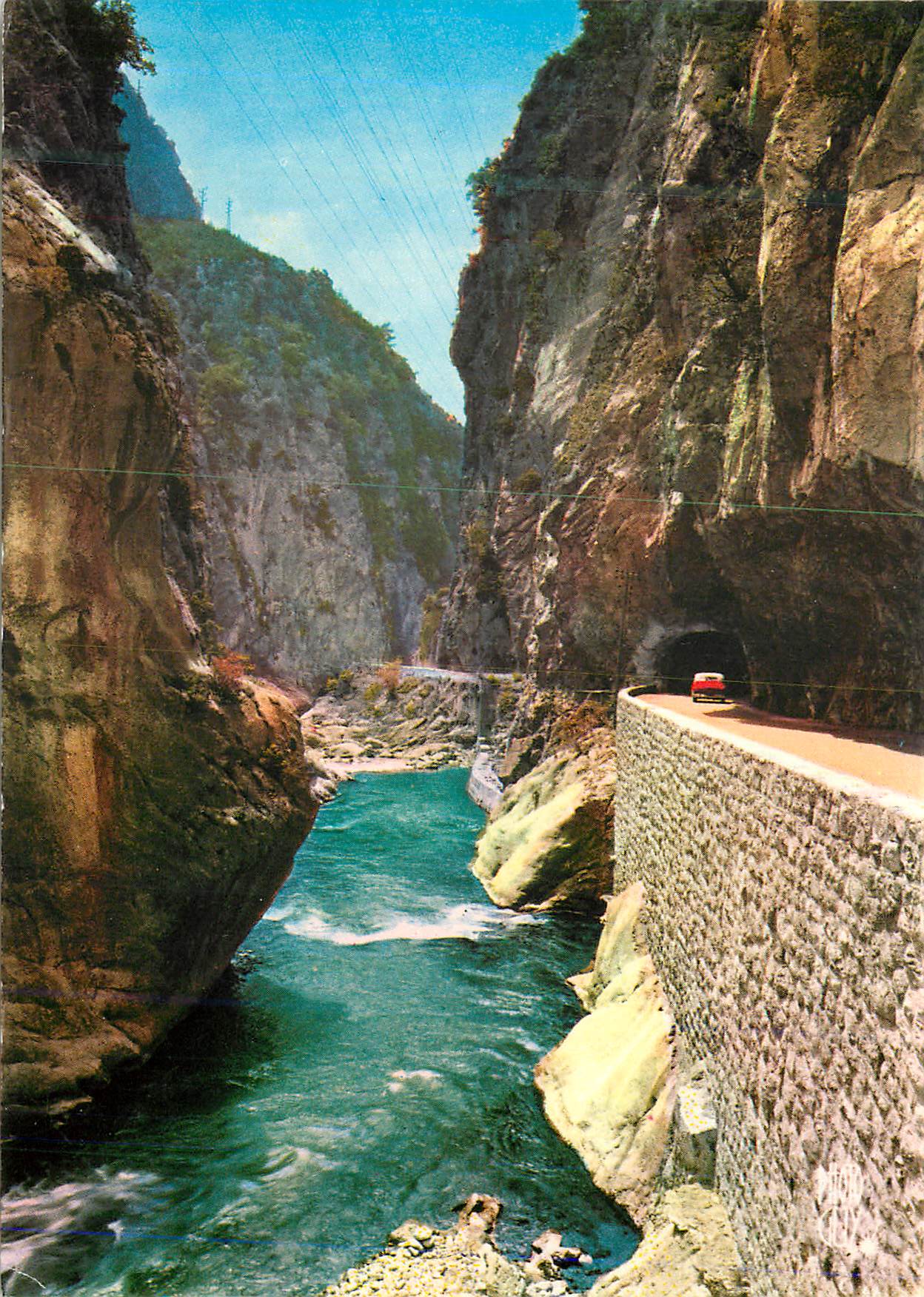 CPM Vallee de la Roya Alpes Maritimes Les Gorges entre Breil et Tende 