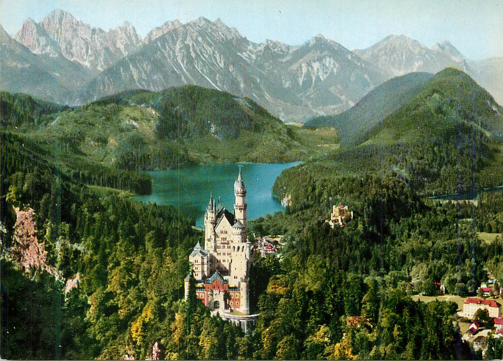 CPM Konigschloss Neuschwanstein mit Blick auf Hohenschwangau 