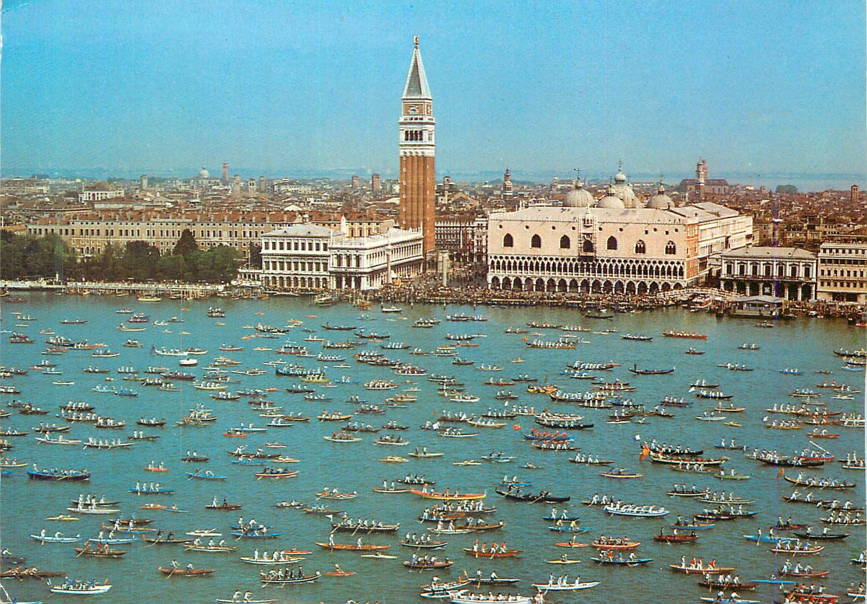 CPM Venezia Bassin de S Marco Le depart de la Vogalonga 