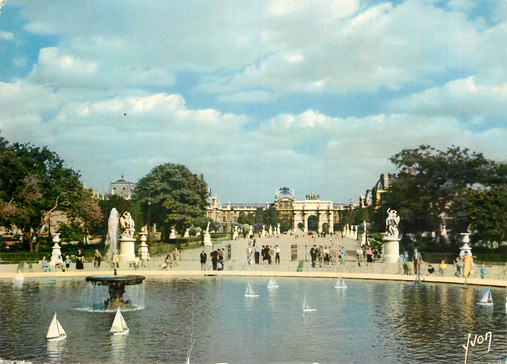 CPM Paris Grande Allee des Tuileries 
