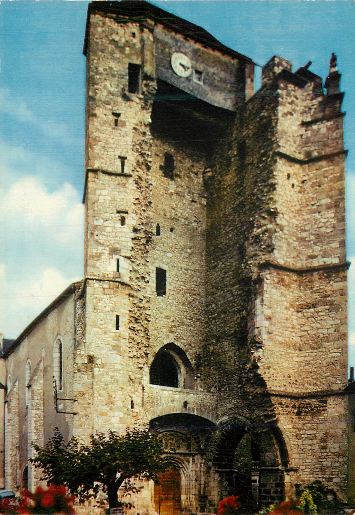 CPM Souillac (Lot) Le Beffroi XIIe Siecle