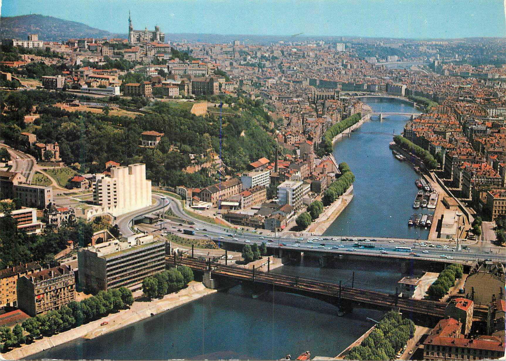 CPM Lyon La Vallee de la Saone et la Colline de Fourviere