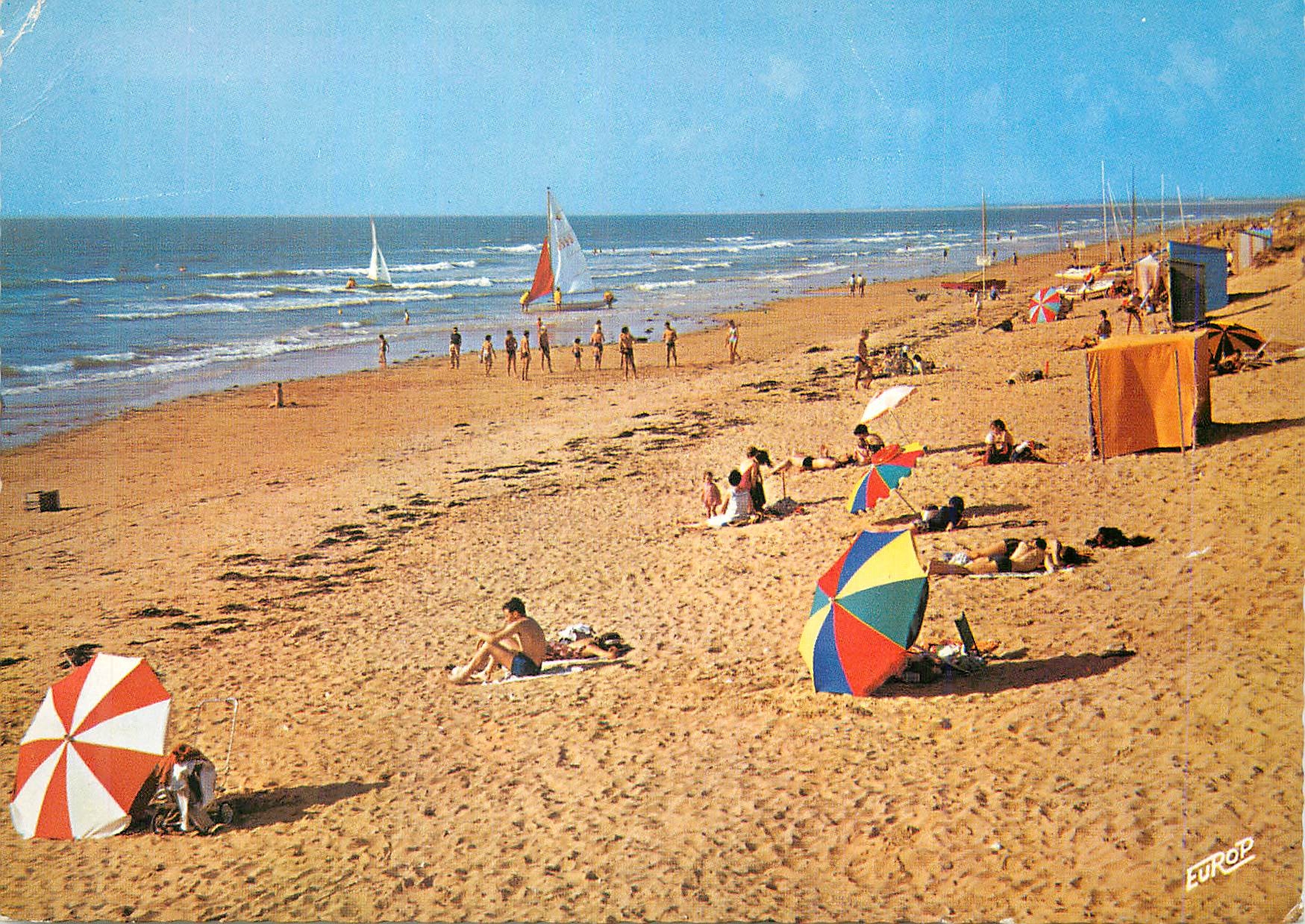 CPM Notre Dame de Monts (Vendee) La Plage