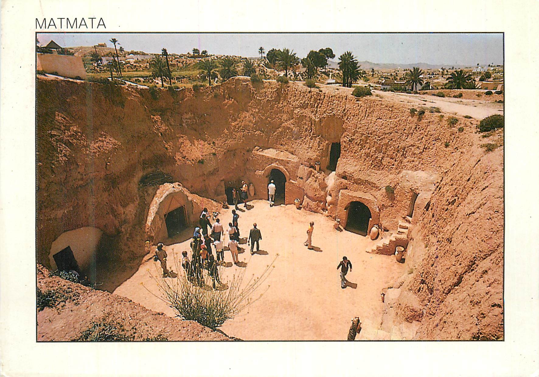 CPM Matmata Un Hotel Troglodytique