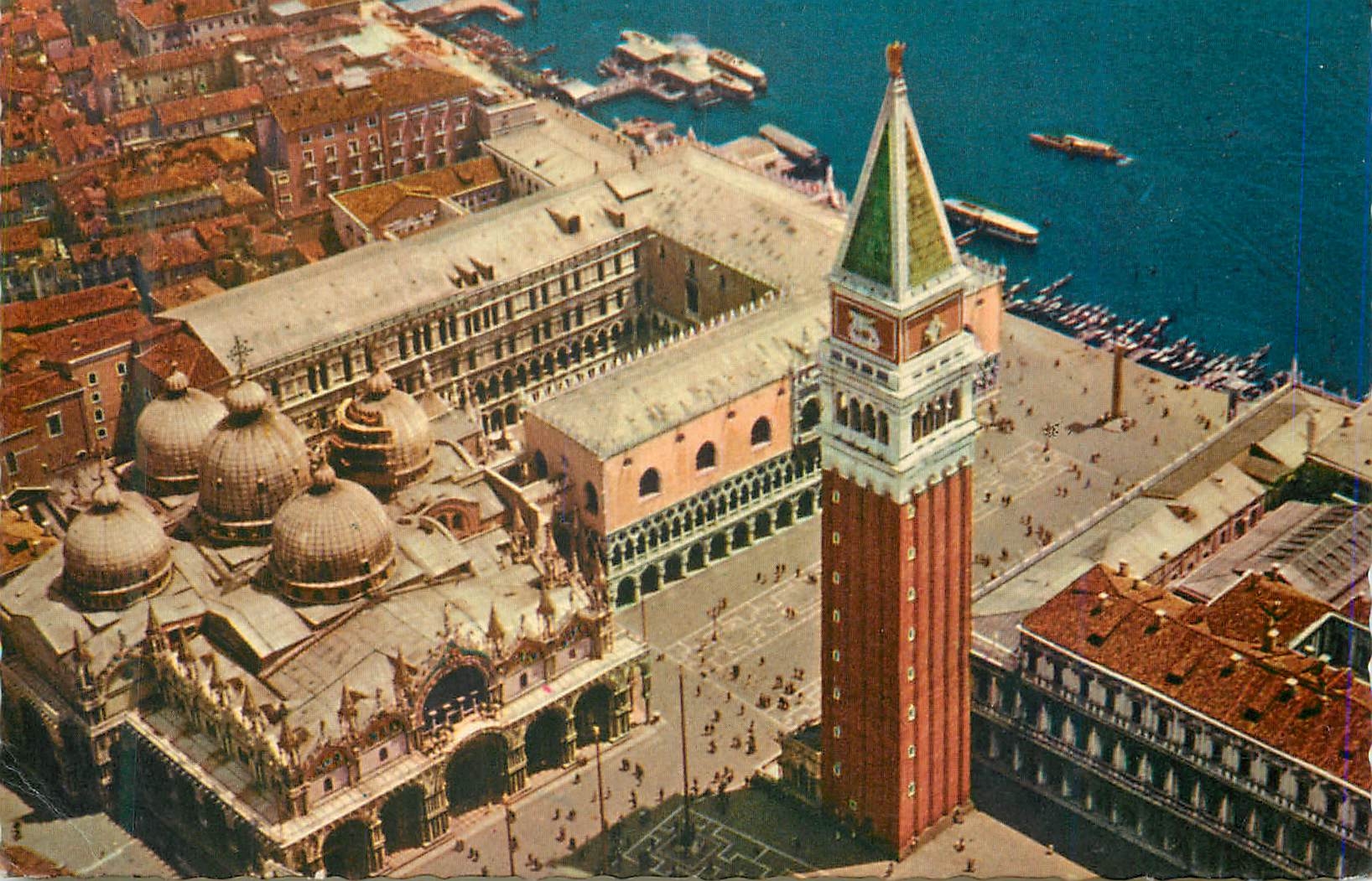 CPM Venezia Vue Aerienne