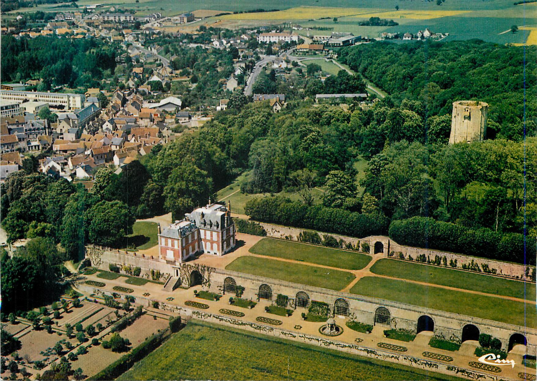 CPM Chatillon Coligny (Loriet) Vue Aerienne Le Chateau