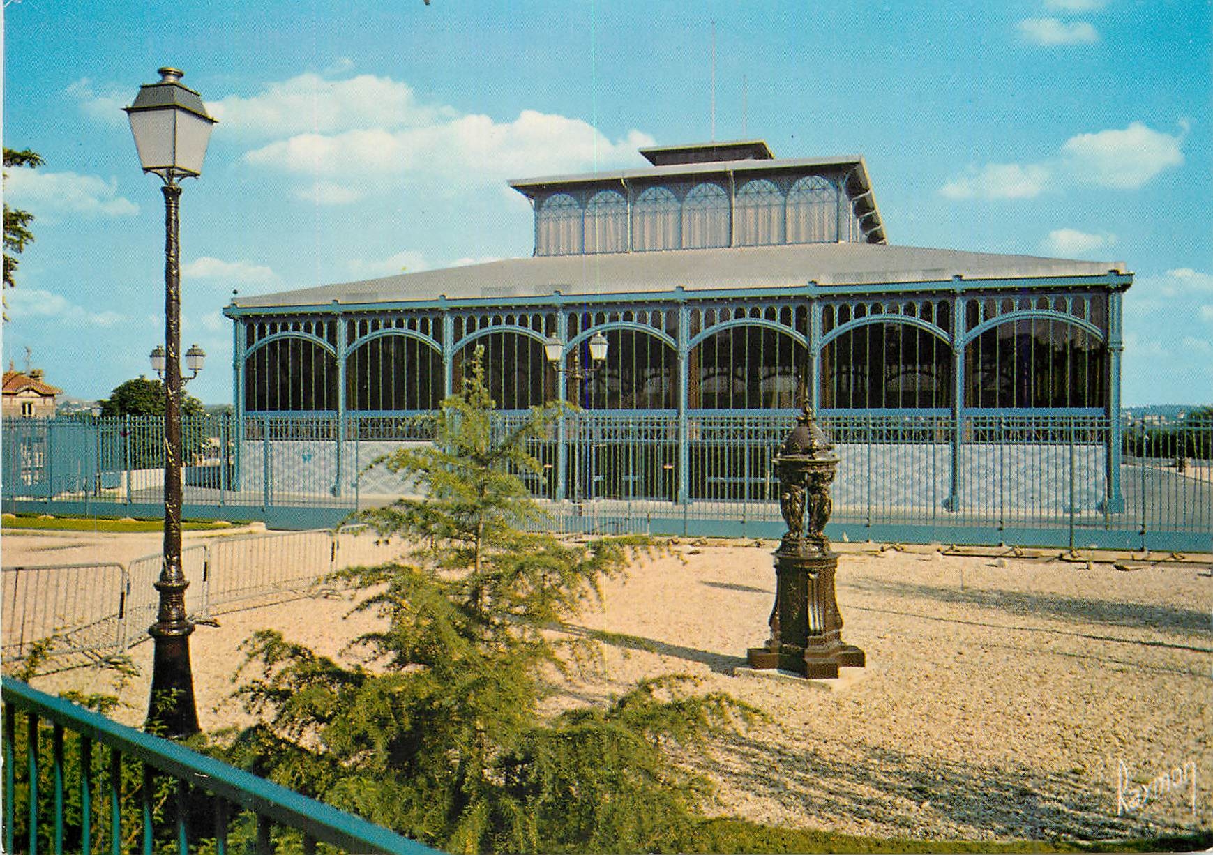 Pavillon de Baltard et Fontaine Wallace — Nogent-sur-Marne — Éd. Raymon Color