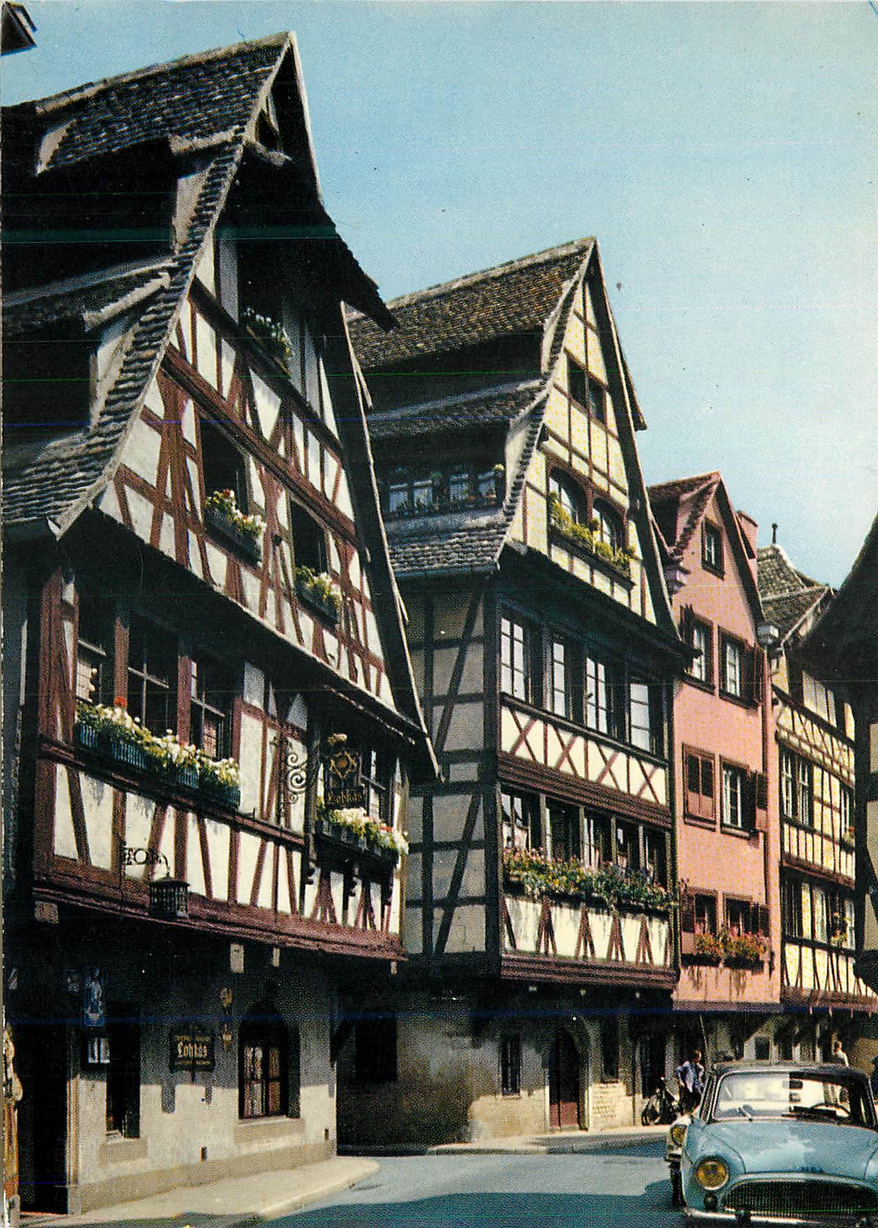CPM L'Alsace Pittoresque Strasbourg (Bas Rhin) La Rue du Bain aux Plantes