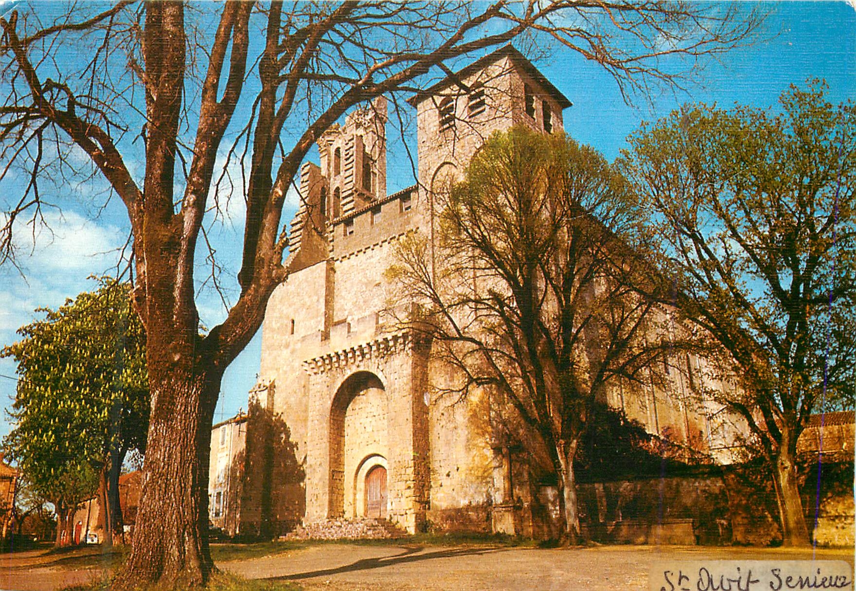 CPM Saint Avit Sonieur (Dordogne) L'Eglise Fortifiee du XI XIIe Siecles) Perigord