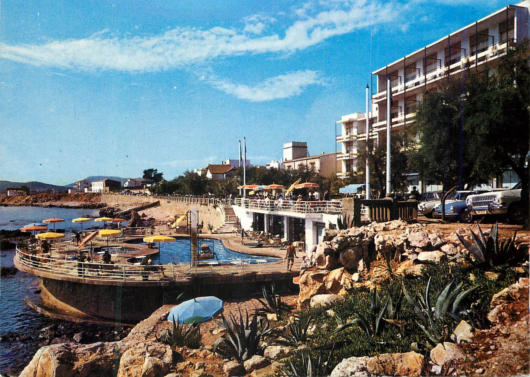 CPM Costa Brava La Escala Pscina Y Paseo