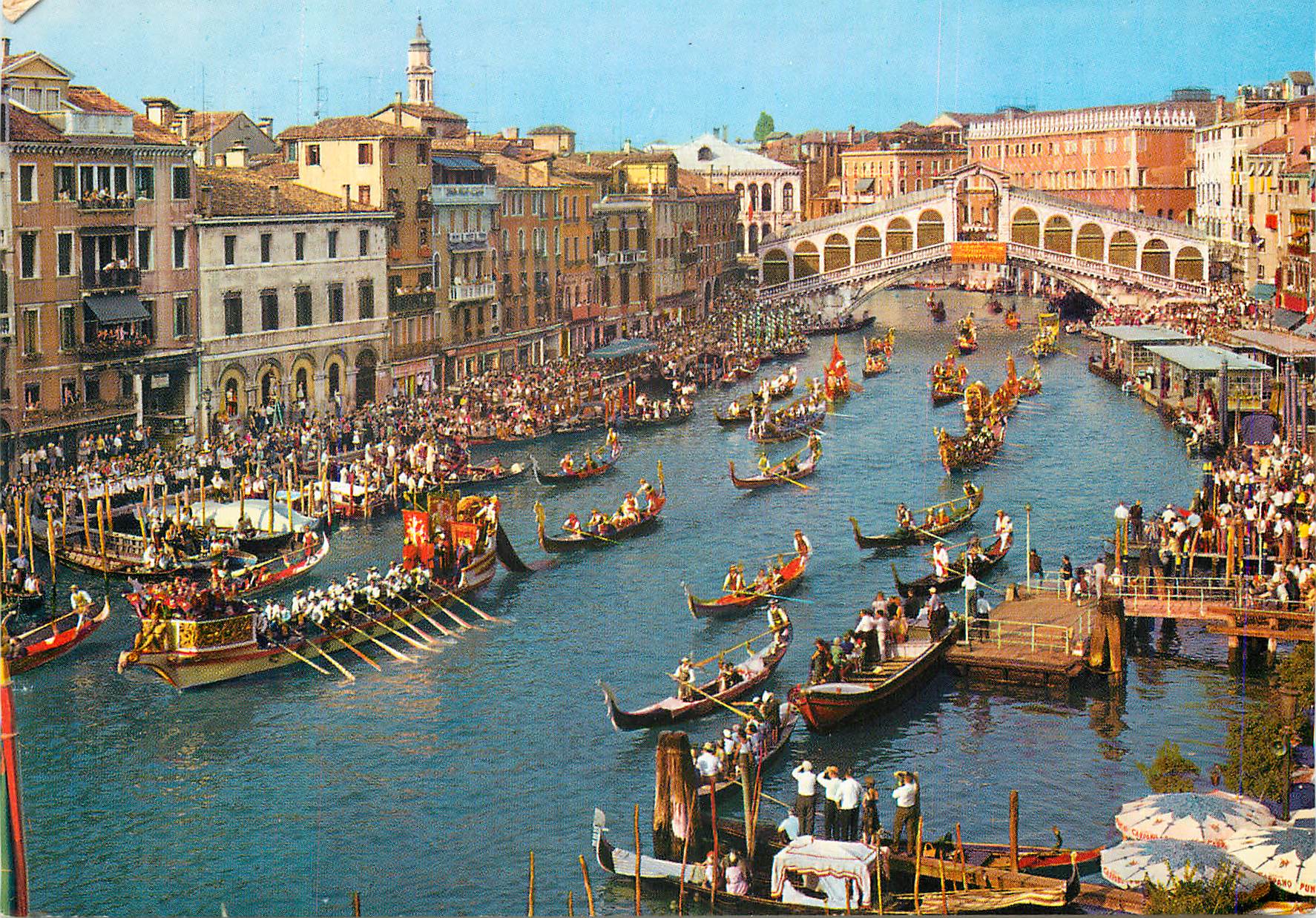 CPM Venezia Le Grand Canal et Pont de Rialto Regale Historique