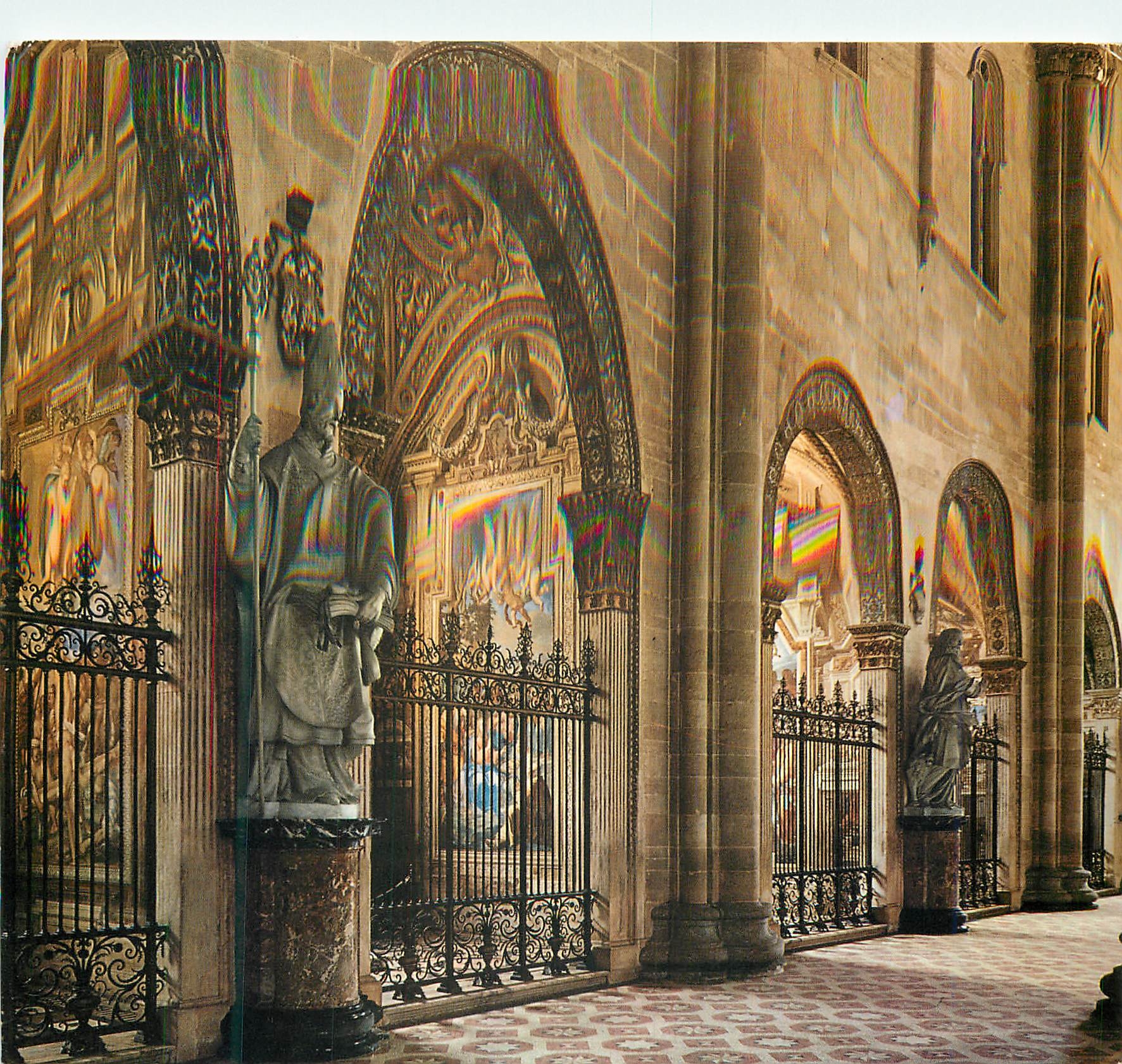 CPM Certosa di Pavia Nef Gauche de l'Eglise