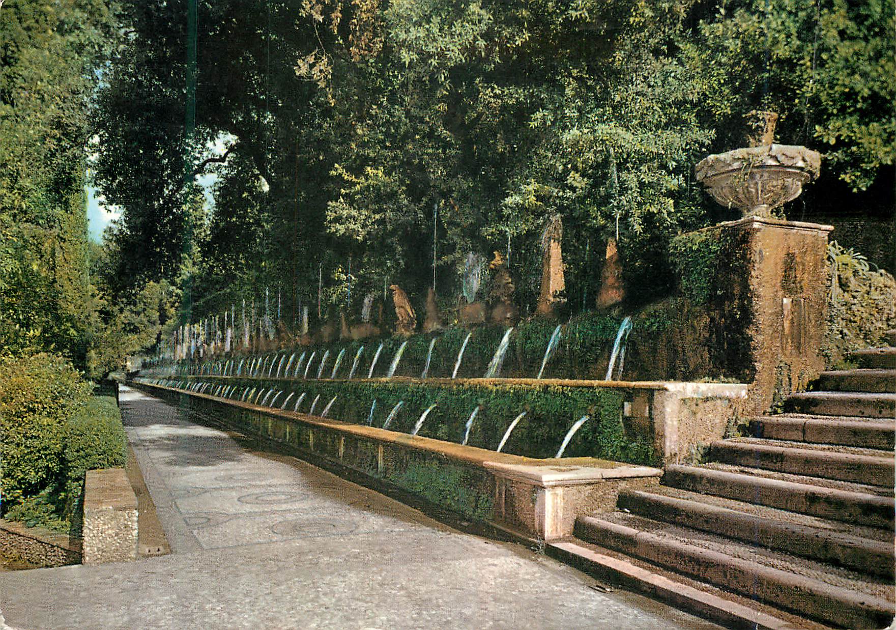 CPM Tivoli Villa d'Esto Avenue des Cent Fontaines