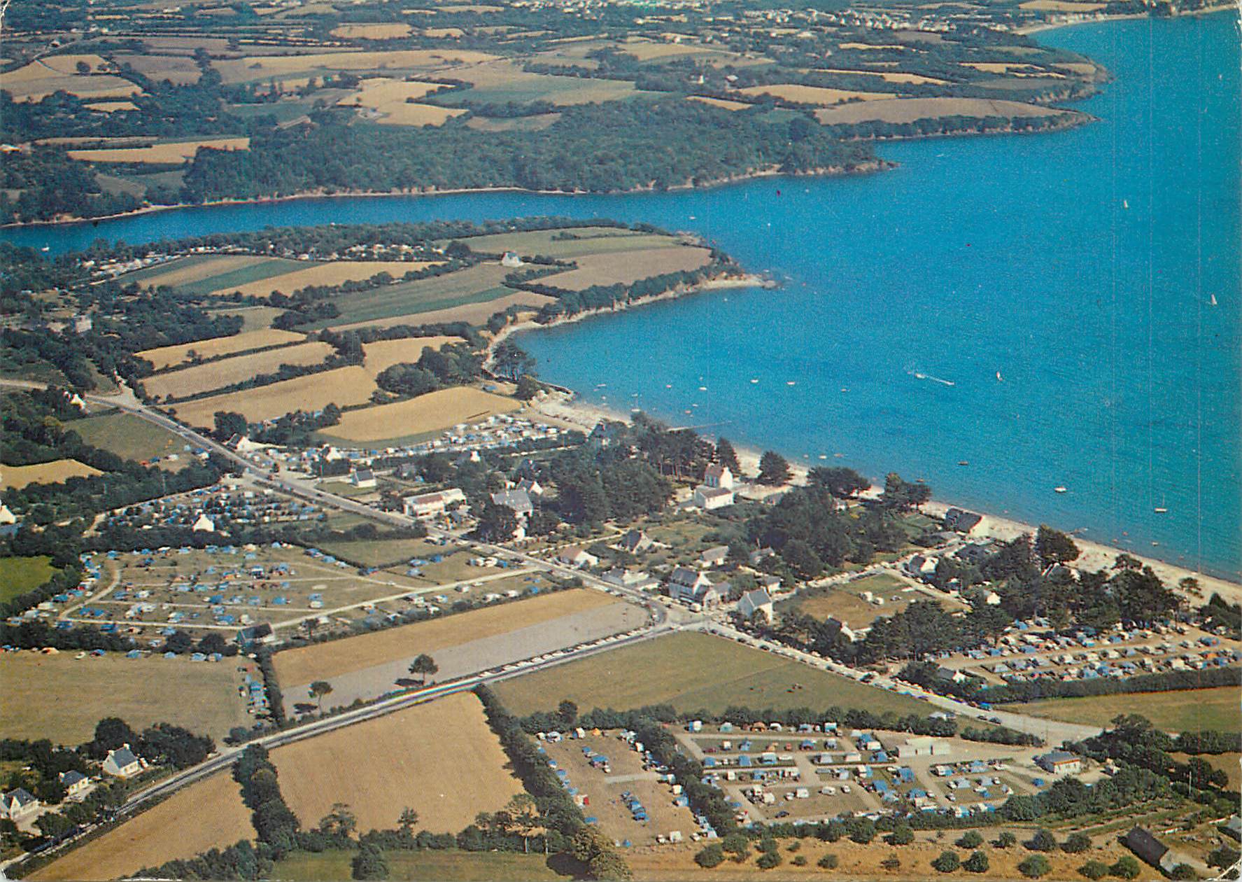 CPM Foret Fouesnant a Concarneau par la Cote A Proximite de Port la Foret et L'Anse Saint Laurent Kerleven Les Campings 