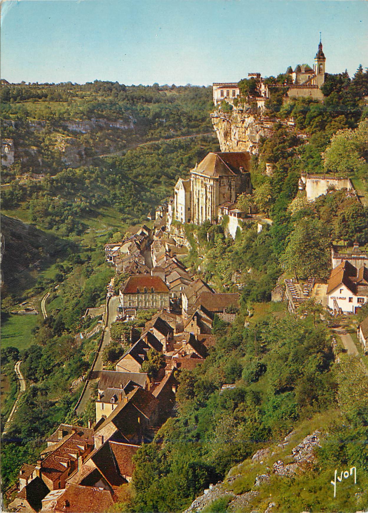 CPM Roc Amadour (Lot) Vue Generale de la Route du Chateau