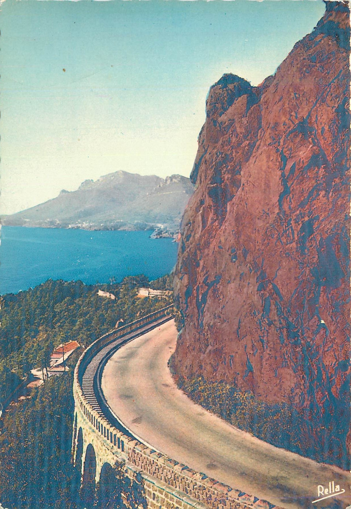 CPM La Corniche d'Or Le Trayas (Var) vu du Col de L'Esquillon