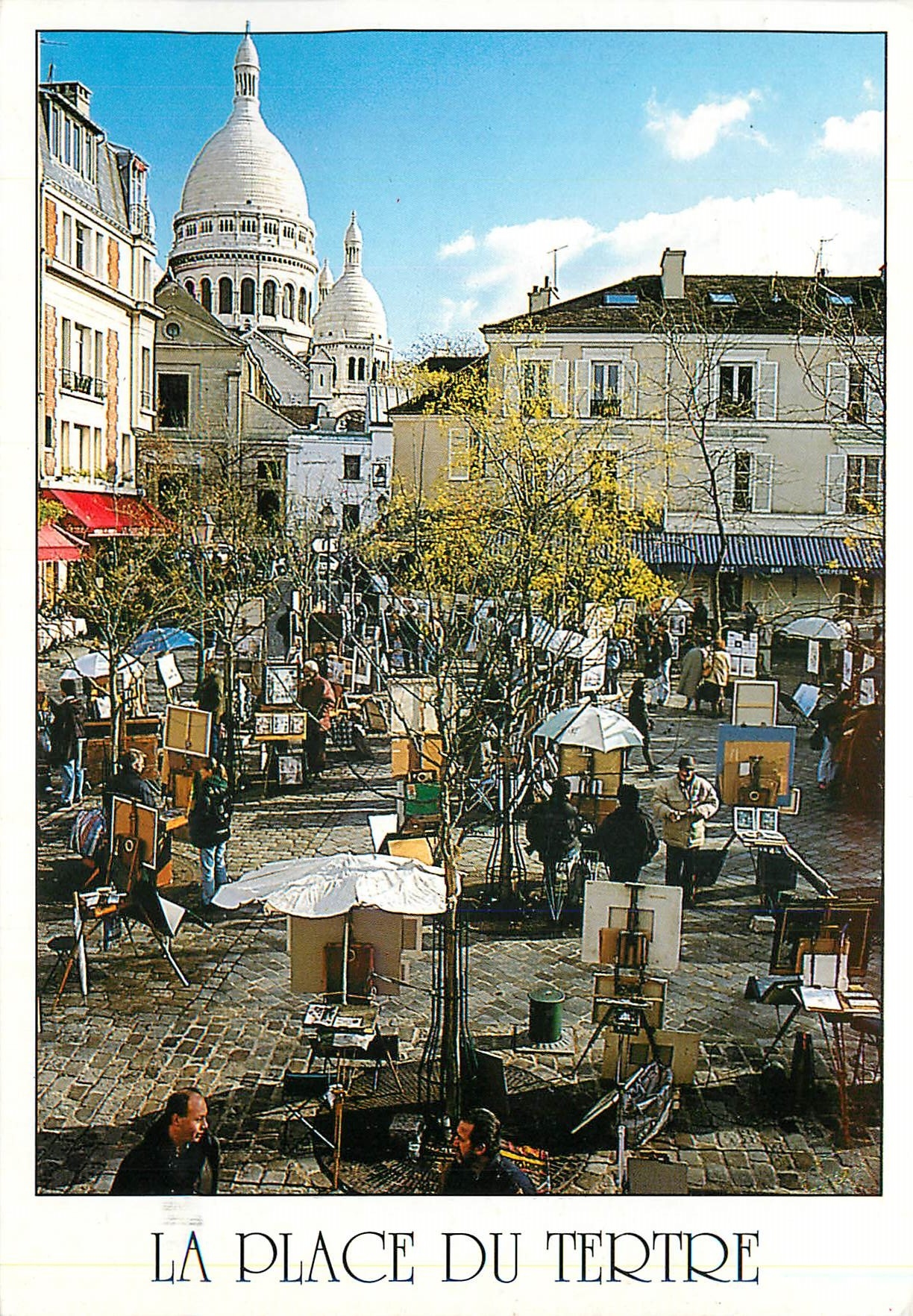 CPM Paris et ses Merveilles Montmartre La Place du Tertre et Les Coupoles du Sacre Coeur