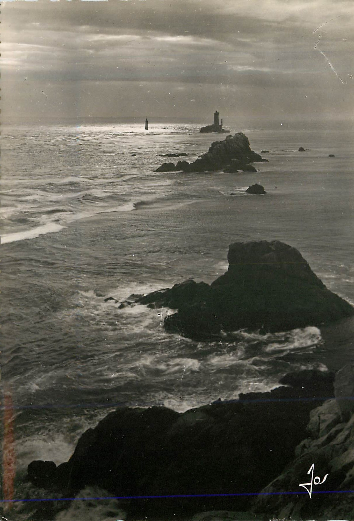 CPM Bretagne Pointe du Raz (Finistere) Reflet de Soleil sur le Phare de la Vieille