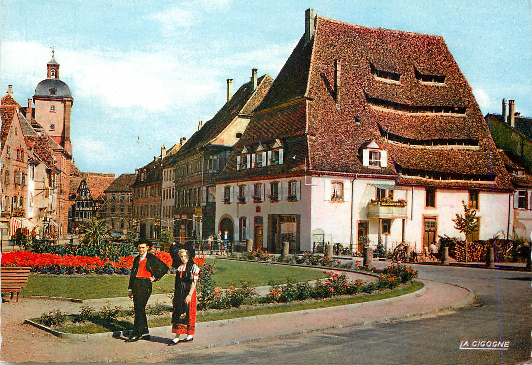 CPM L alsace pittoresque 67 567 117 le salzhaus a wissembourg