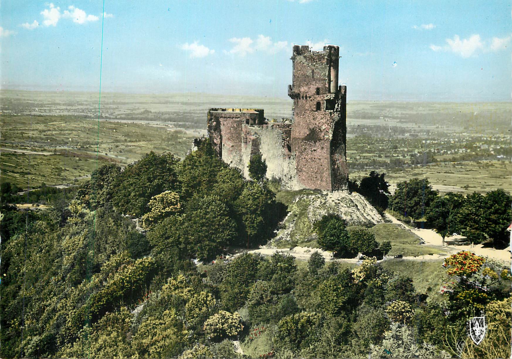 CPM L auvergne 326 pittoresque chateau de tournoel