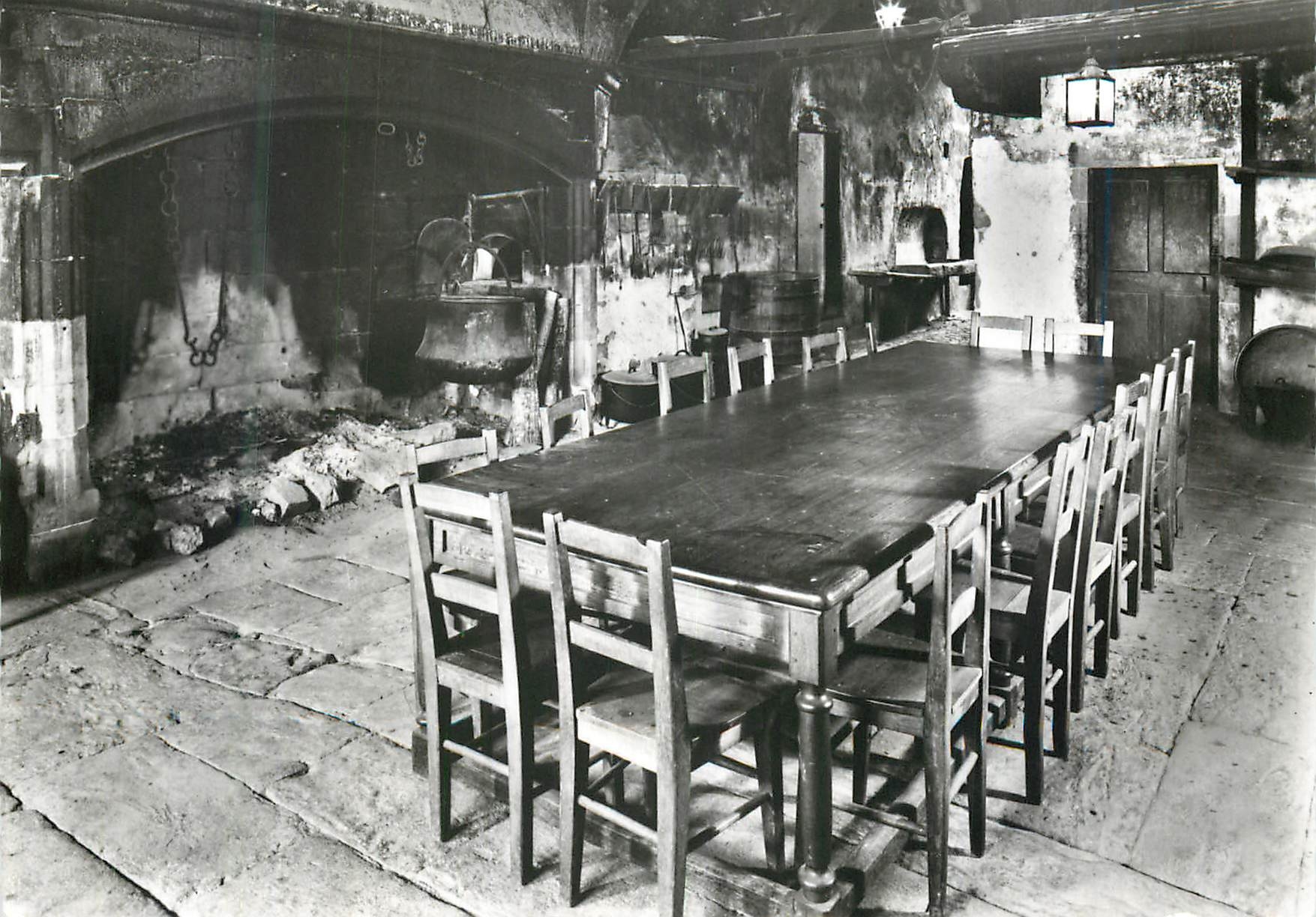 CPM Chateau de ripaille les ducs de savoie cuisine des chartreux 14e siecle
