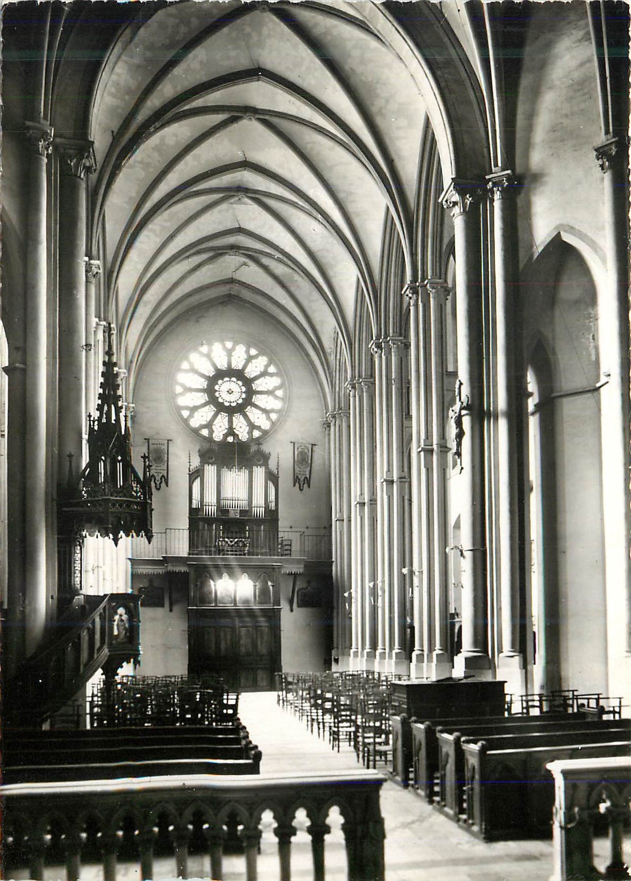 CPM Notre dame de l osier (isere) 101 interieur de la basilique Orgue