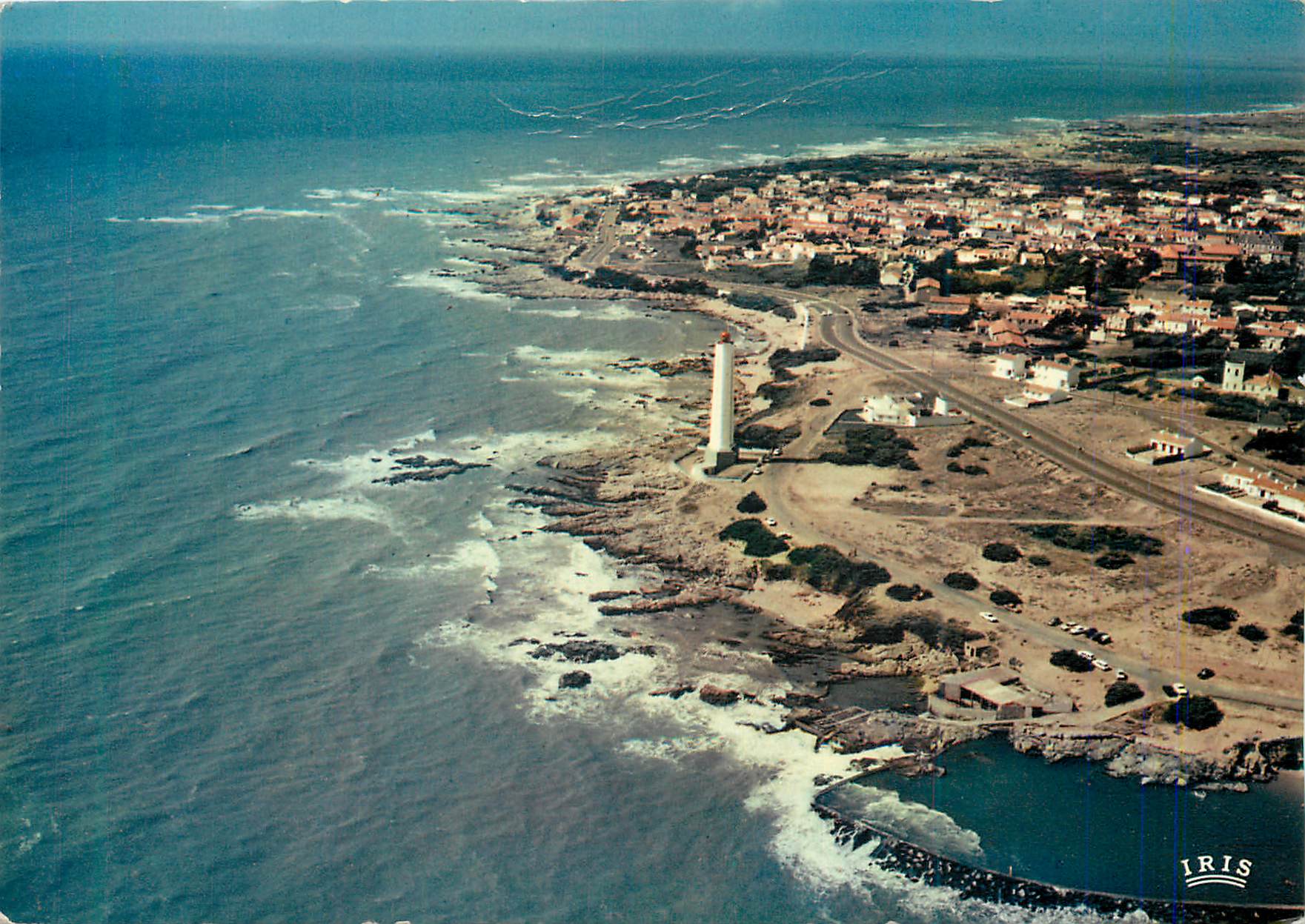 Les Sables-d'Olonne — Le phare d'Armandèche — Éditions IRIS