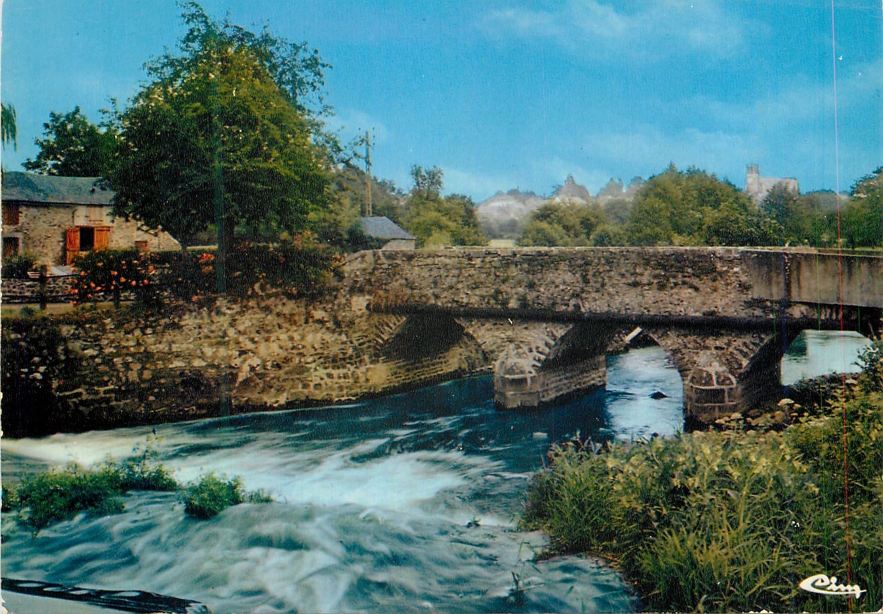 CPM Environs de st jean sur mayenne (mayenne) le pont de la forge et l ernee