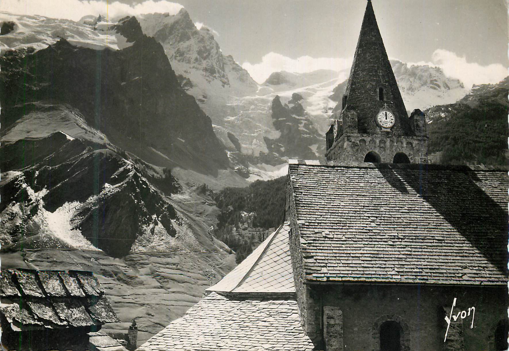 La Grave (Hautes-Alpes) — L'Église et le Massif de la Meije — Les Éditions d'Art Martel