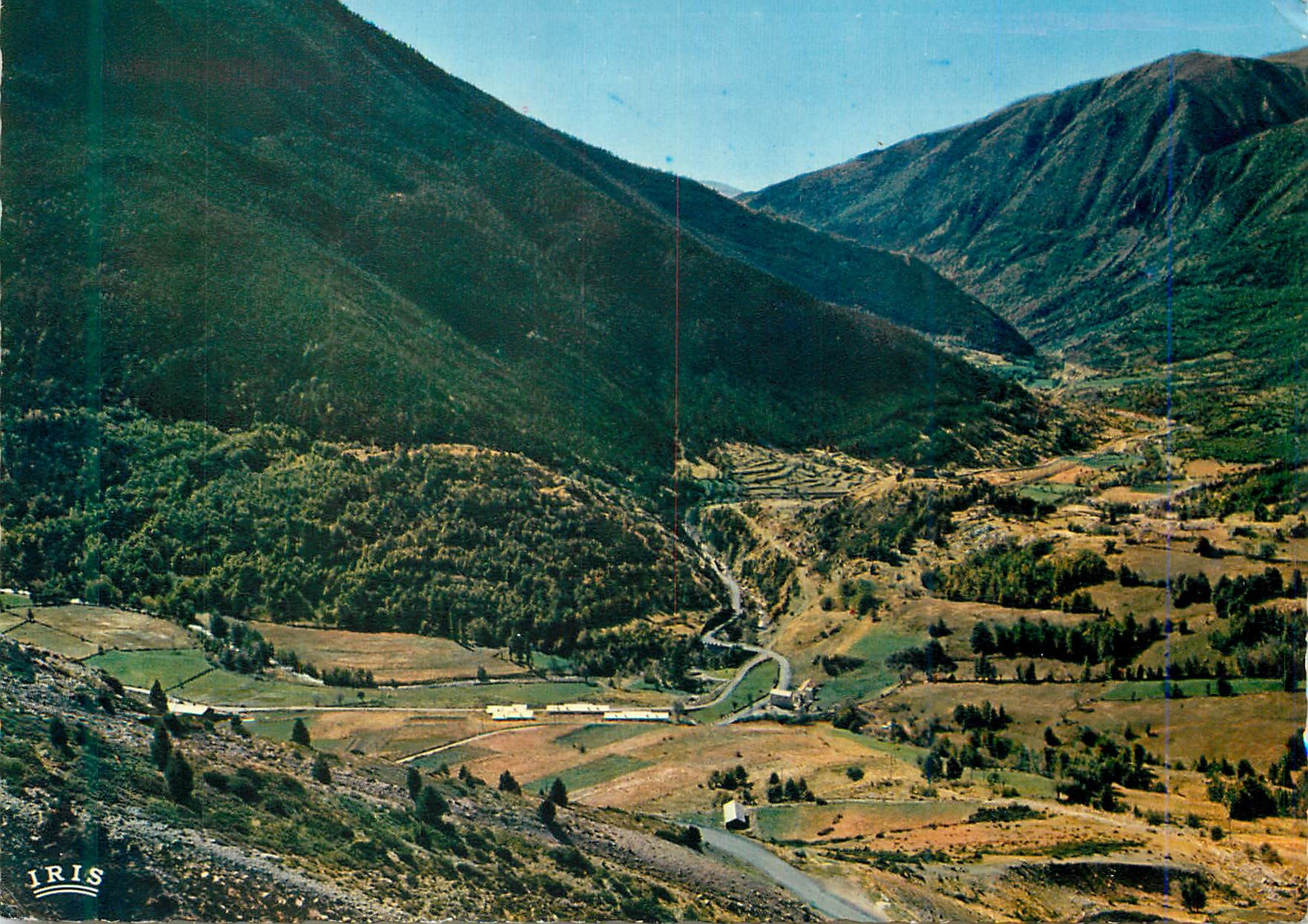 CPM La cerdagne francaise 66 276 le col de puymorens alt 1915 m et la vallee du carol