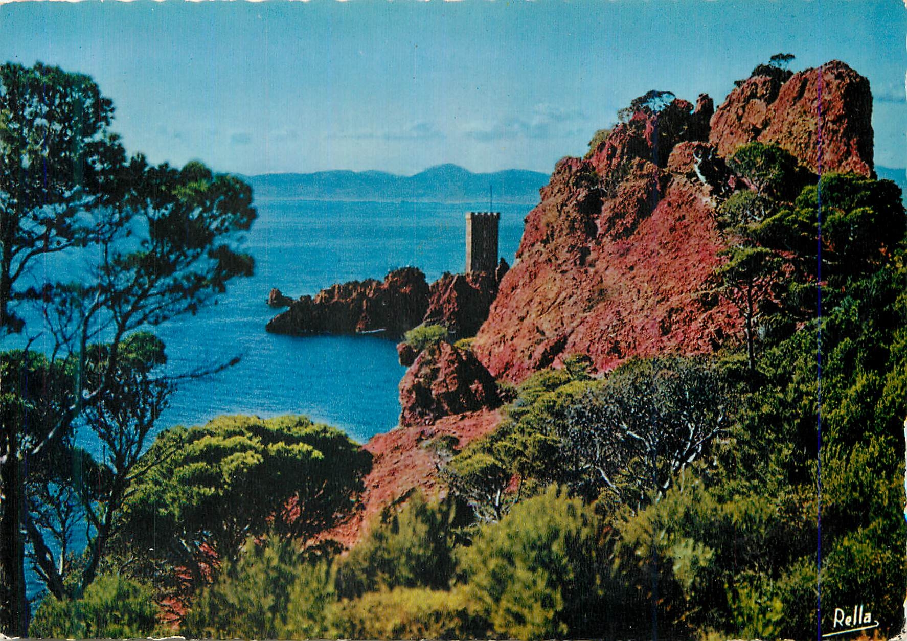 CPM La corniche d or 309 entre agay et saint raphael le dramont (var) ile d or