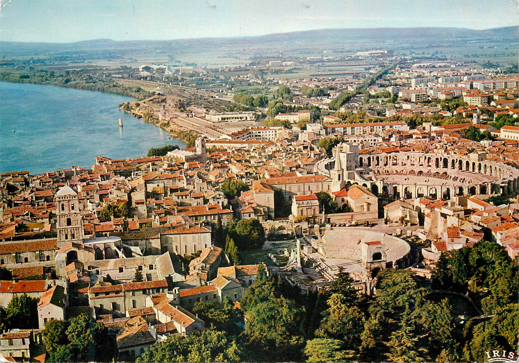 CPM Reflets de provence arles (bouches du rhone) 13 4 22 vue aerienne le rhone