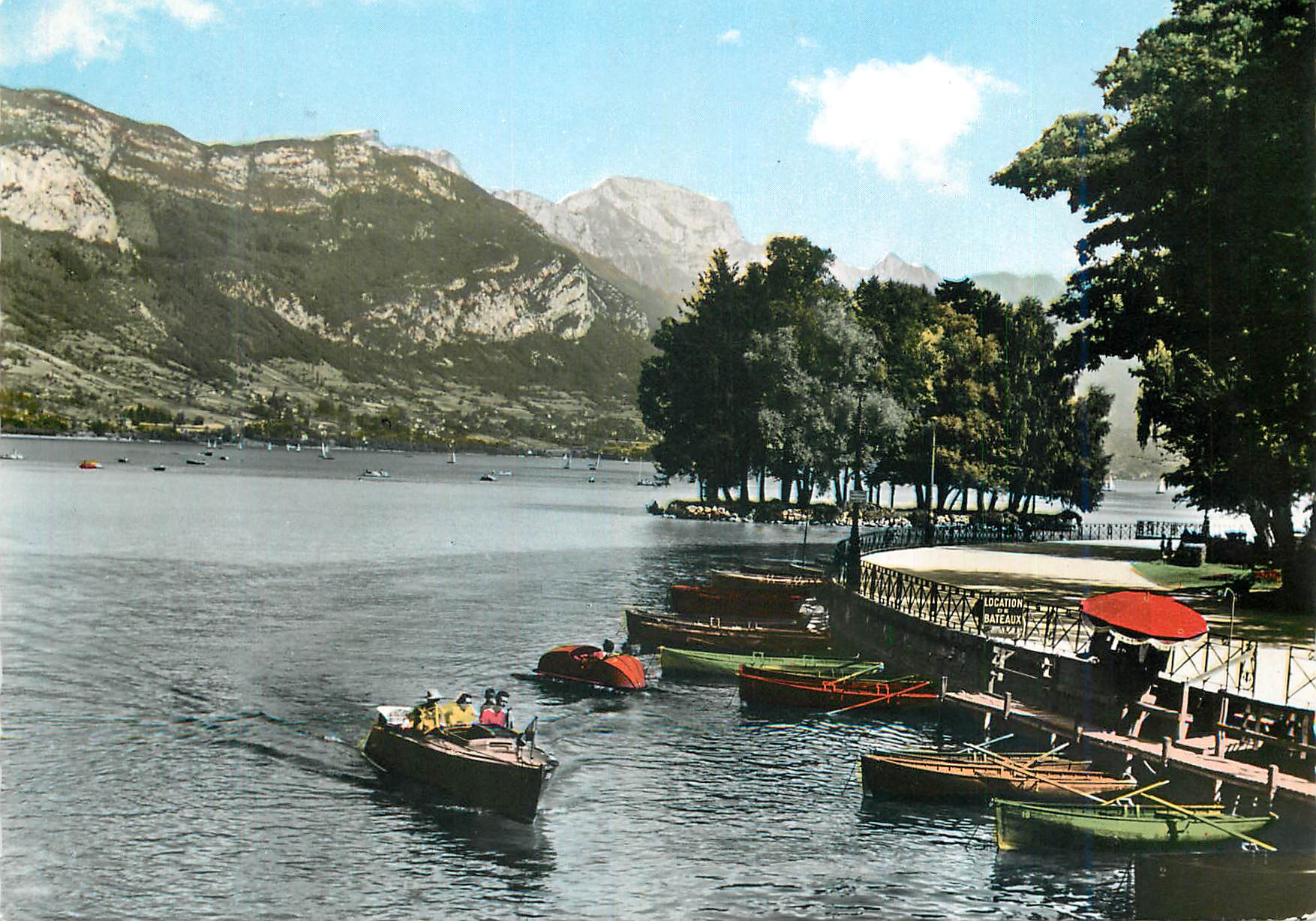 Annecy — Le Lac et l'Île aux Cygnes — Éditions du Globe, Paris, n°17