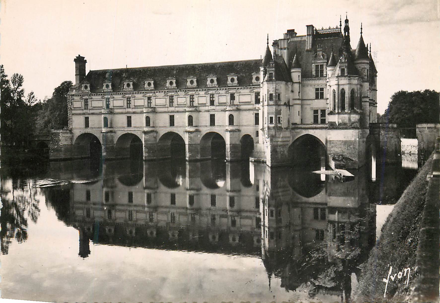 CPM Chenonceaux Indre et Loire Le Chateau facade Est