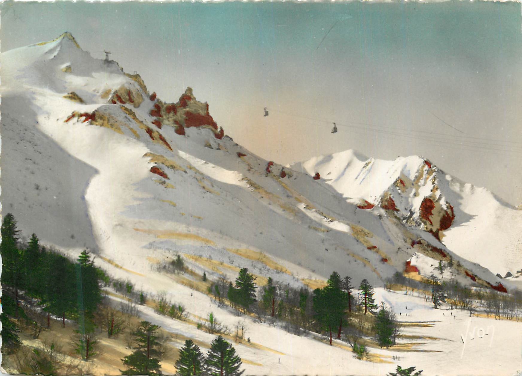 CPM Le Mont Dore P de D Le Teleferique et le puy de Sancy