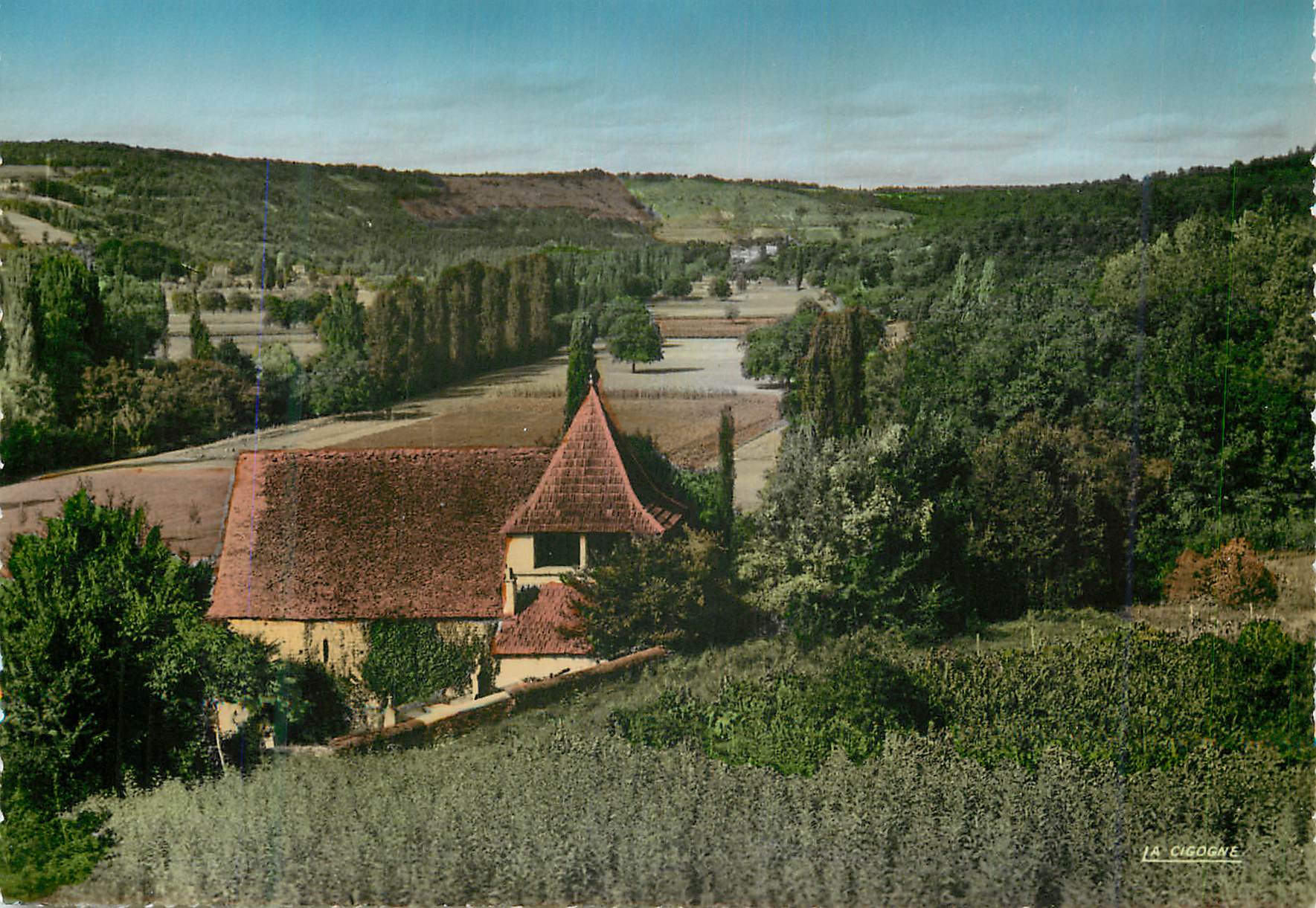 CPM La Dordogne Pittoresque Vallee de la Veze L Eglise de Feyzac et la Cote de Jor