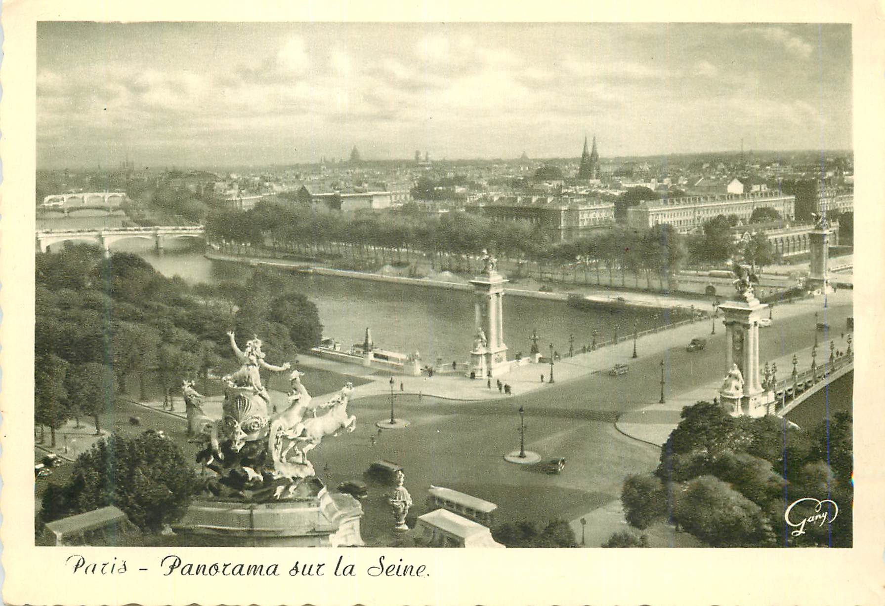 CPM Paris Panorama sur la Seine
