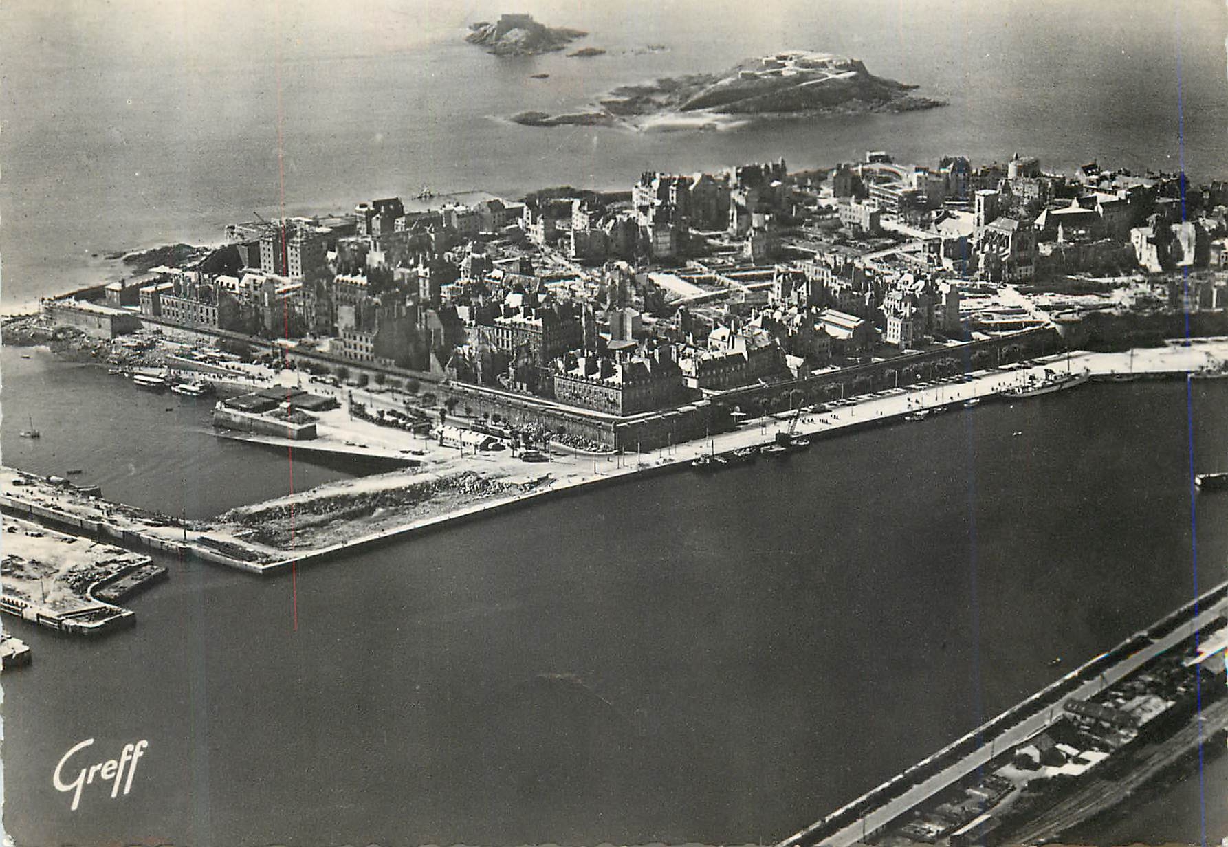 Saint-Malo (Ille-et-Vilaine) — Vue aérienne des îles du Petit et Grand Bay — Édition Greff