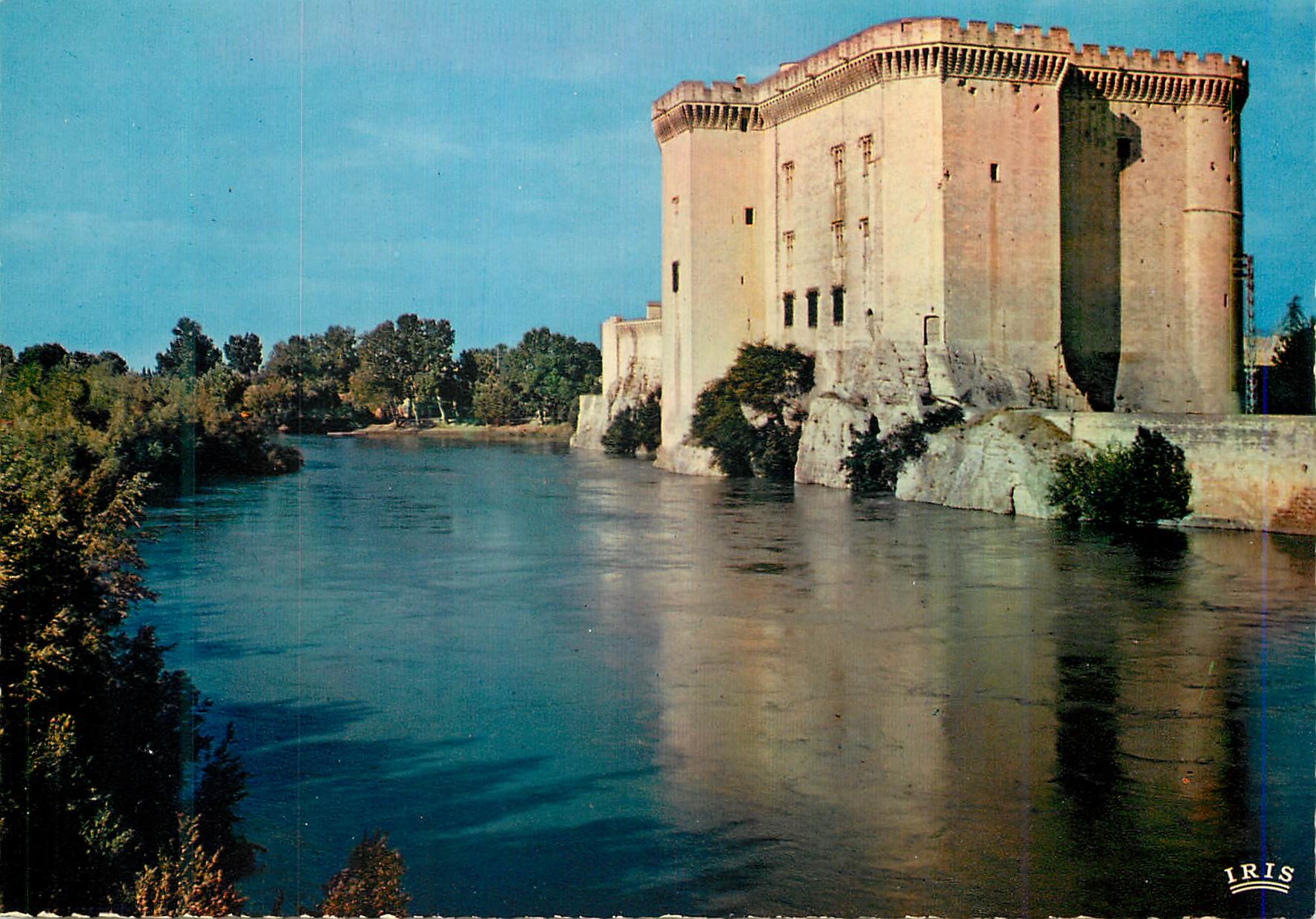 CPM Reflets de Provence Tarascon B du R Le Chateau du Roi Rene
