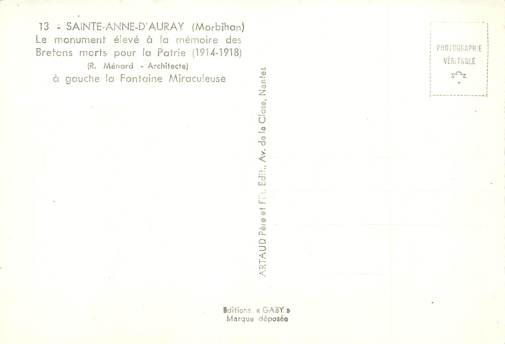 CPM Sainte Anne d Auray Morbihan Le monument eleve a la memoire des Bretens morts pour la Patrie R Menard Architecte a g — Rückseite