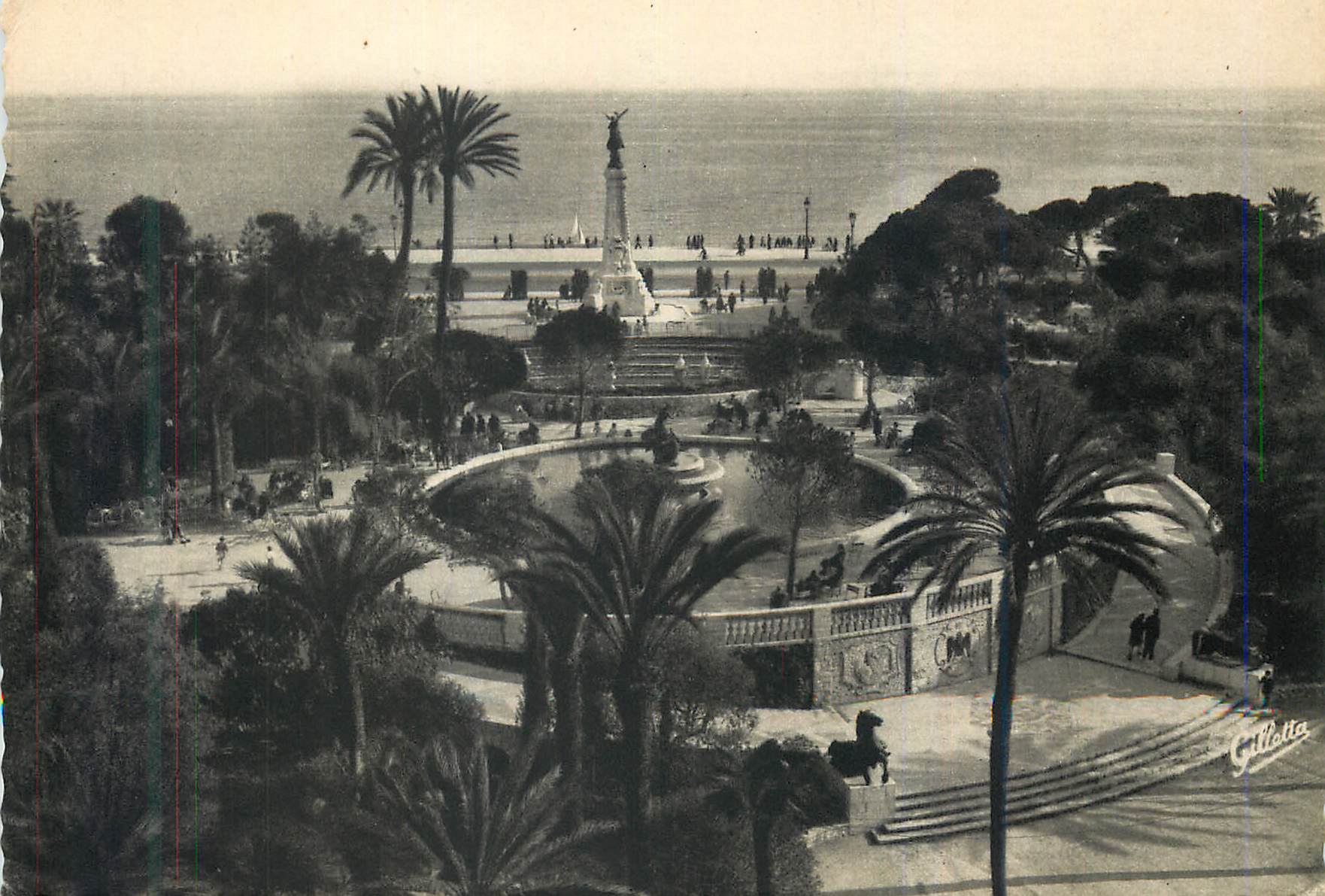 CPM Nice Le Theatre de Verdure Jardins Albert