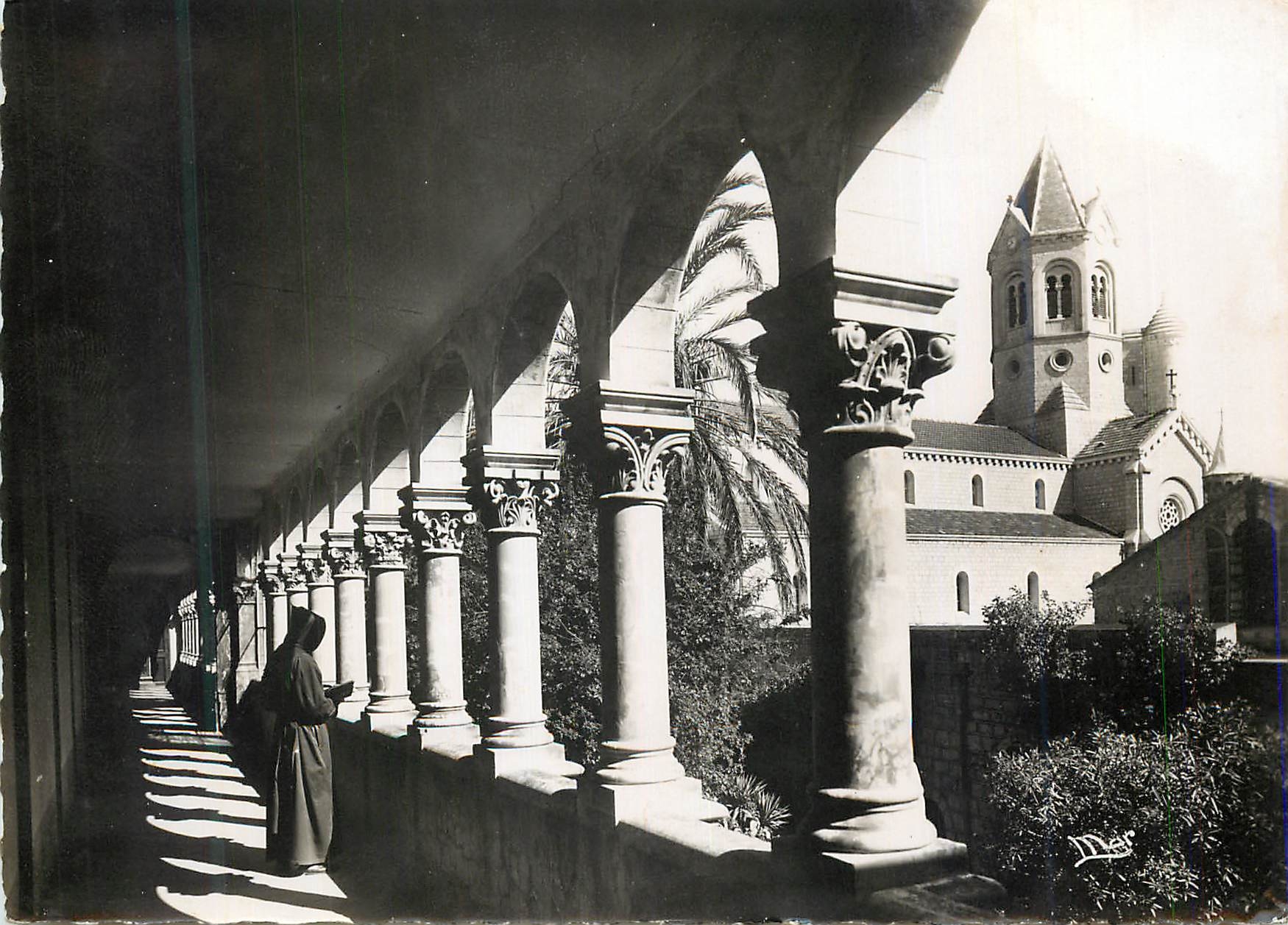 CPM Abbaye de N D de Lerins Ile Saint Honorat Cloitre Moderne